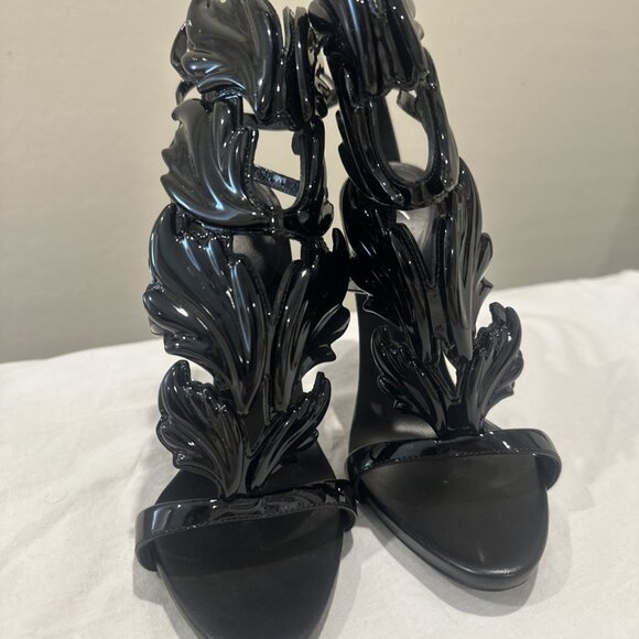 Giuseppe Zanotti Cruel Winged Heels - Picture 1 of 6